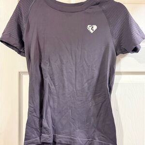 Women’s Best Seamless Short Sleeve Performance Top | Charcoal Gray